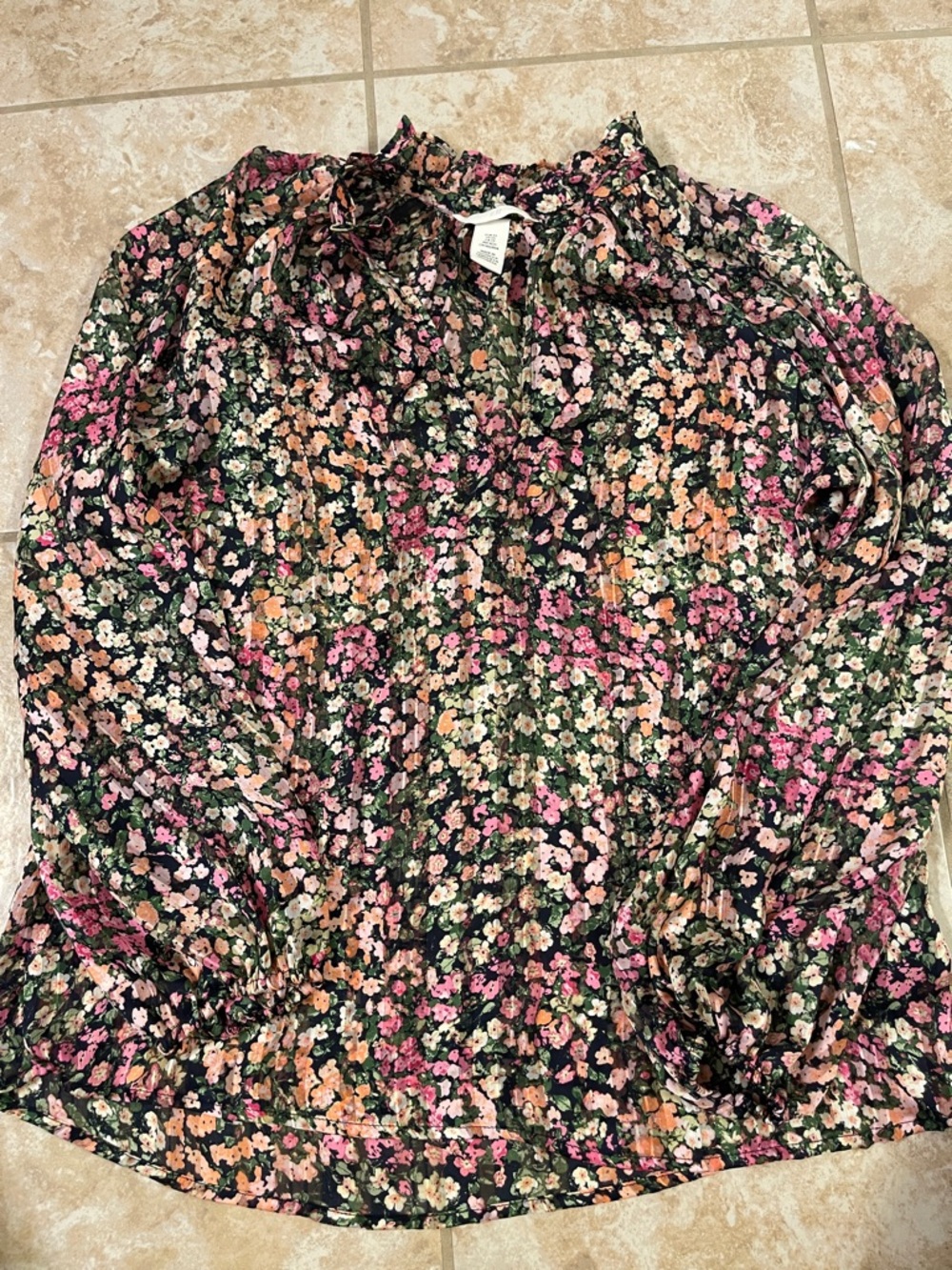 H&M Floral Print Blouse
Size XS